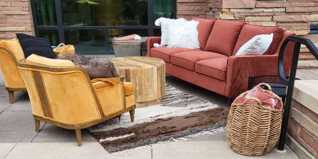 Thanksgiving Event Rentals:  We’ll help make Thanksgiving hosting easier.